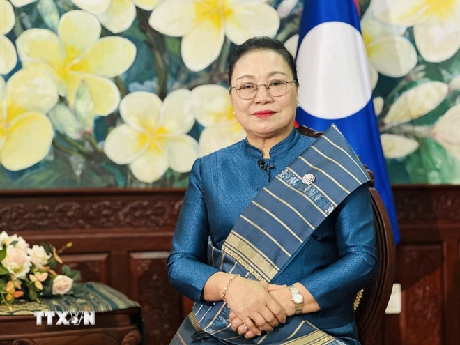 Đại sứ Khamphao Ernthavanh: Lào luôn coi trọng và đặt quan hệ với Việt Nam lên ưu tiên hàng đầu trong chính sách đối ngoại